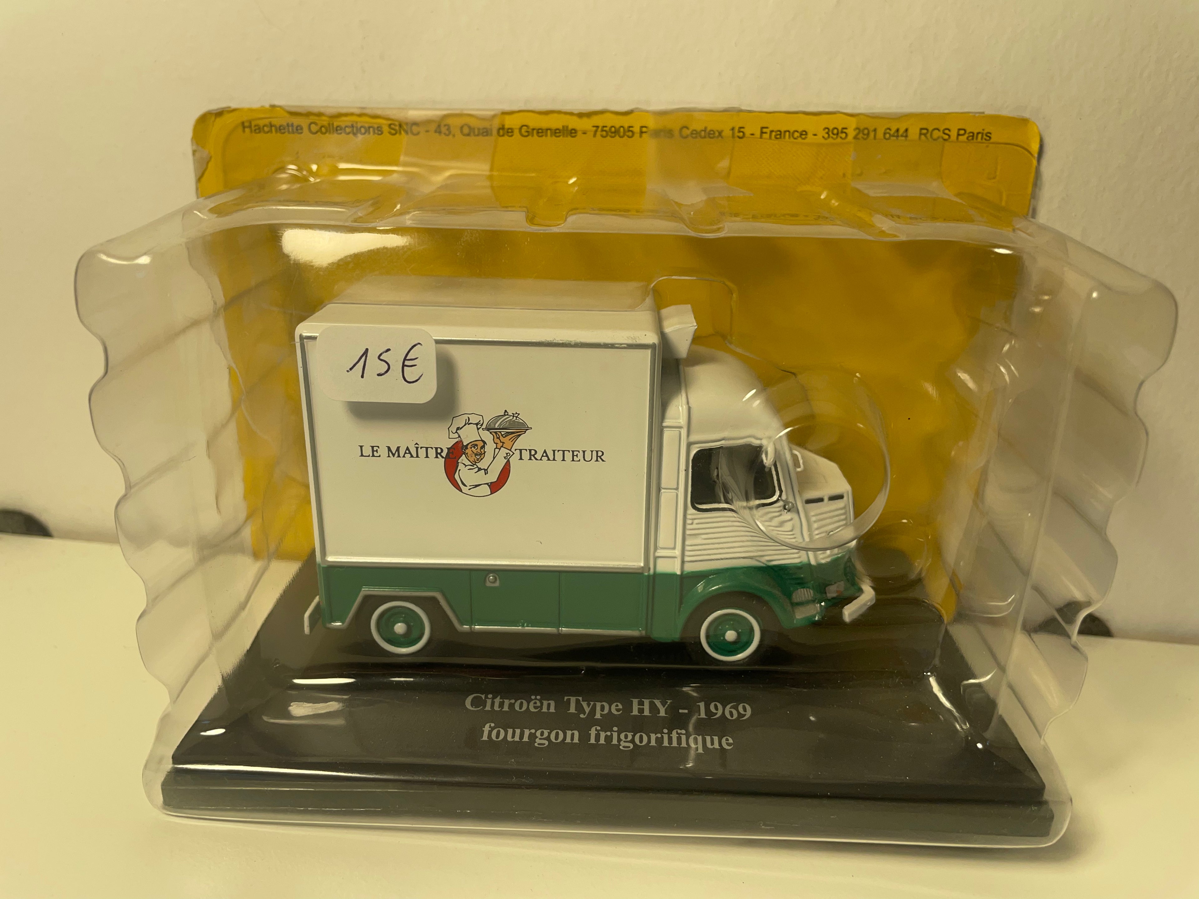 Citroën type HY wit en groen van 1969 - gekoeld vrachtwagen (de meester cateraar)
