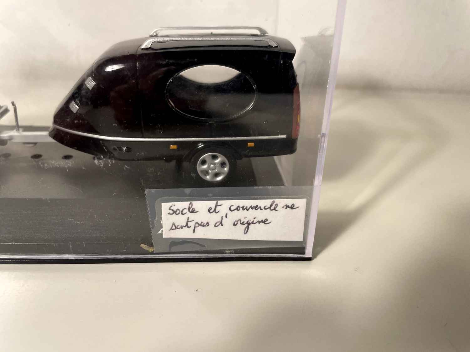 Citroën 2 CV with hearse trailer (car and trailer added on a base)