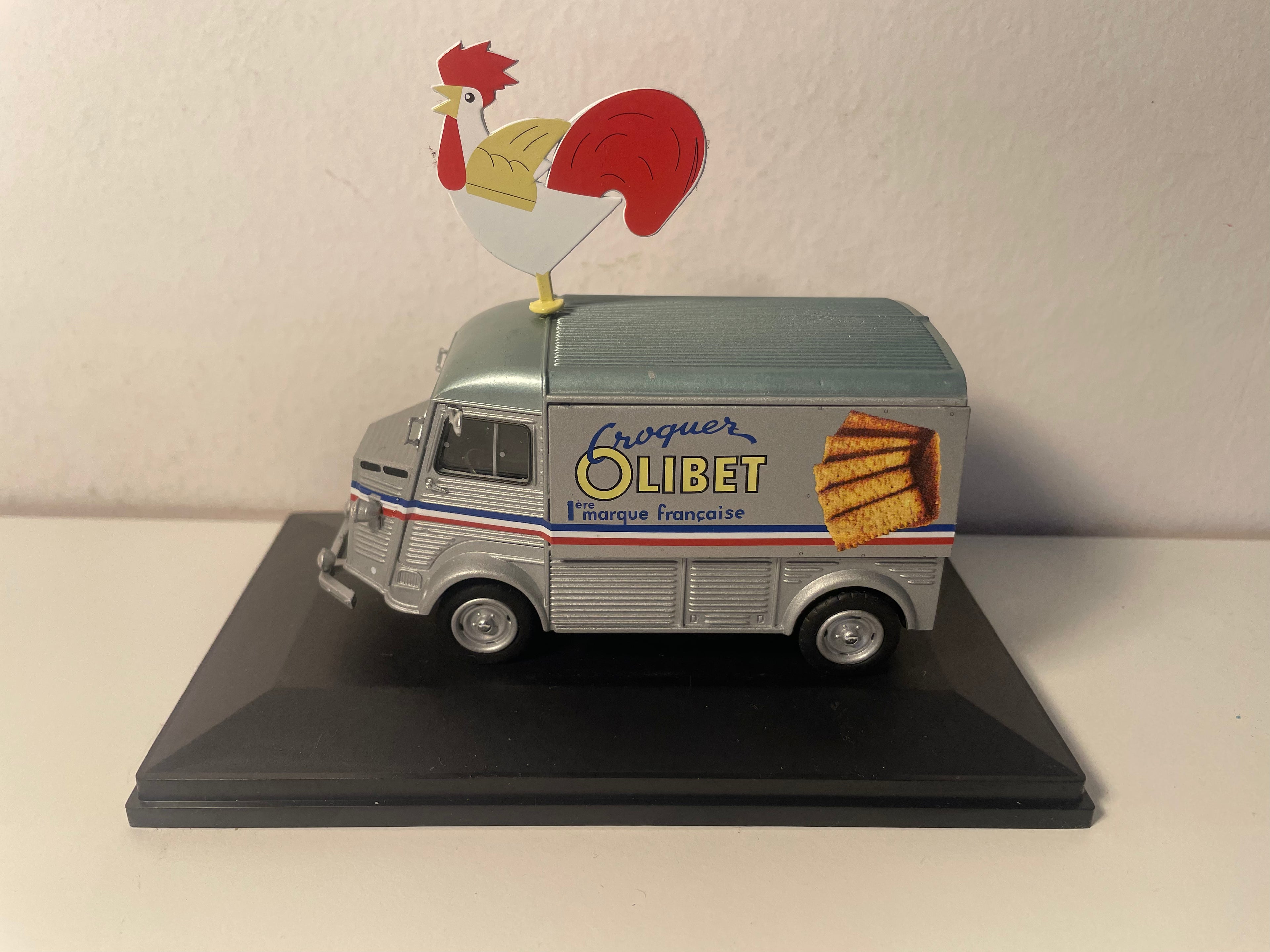 Citroën type HZ uit 1962 OLIBET koekjes 850 kg