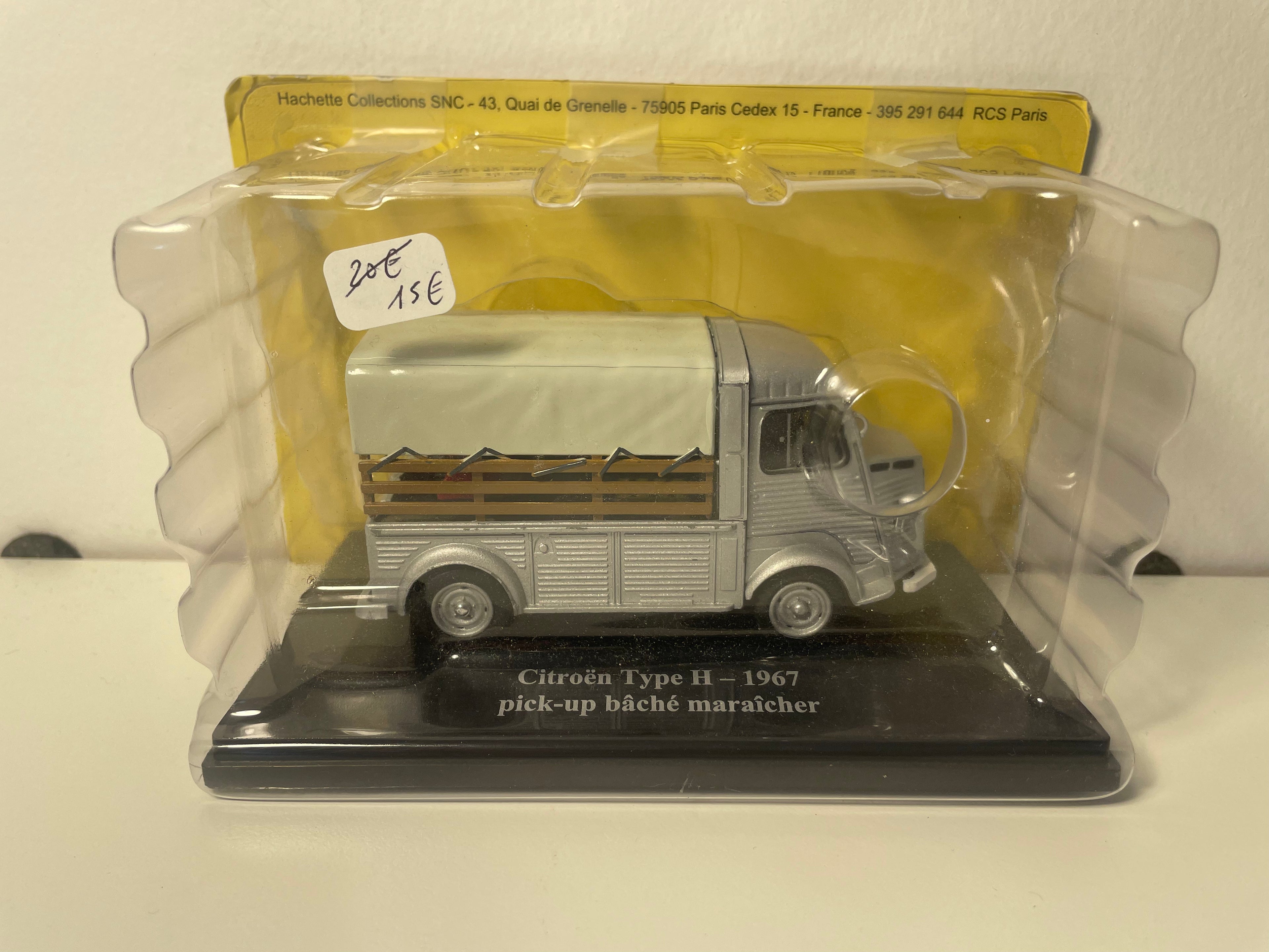 1967 Citroën Type H grijs met huif - pick-up met huif van een tuinder