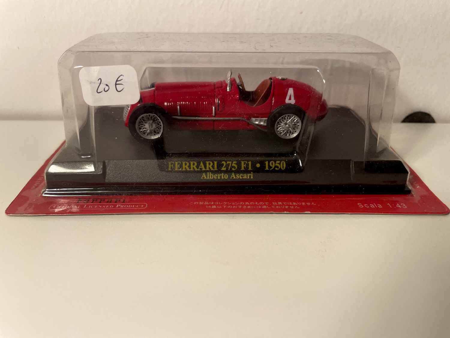 Ferrari 275 F1 vermelho número 4 de 1950 - Fórmula 1 - Alberto Ascari