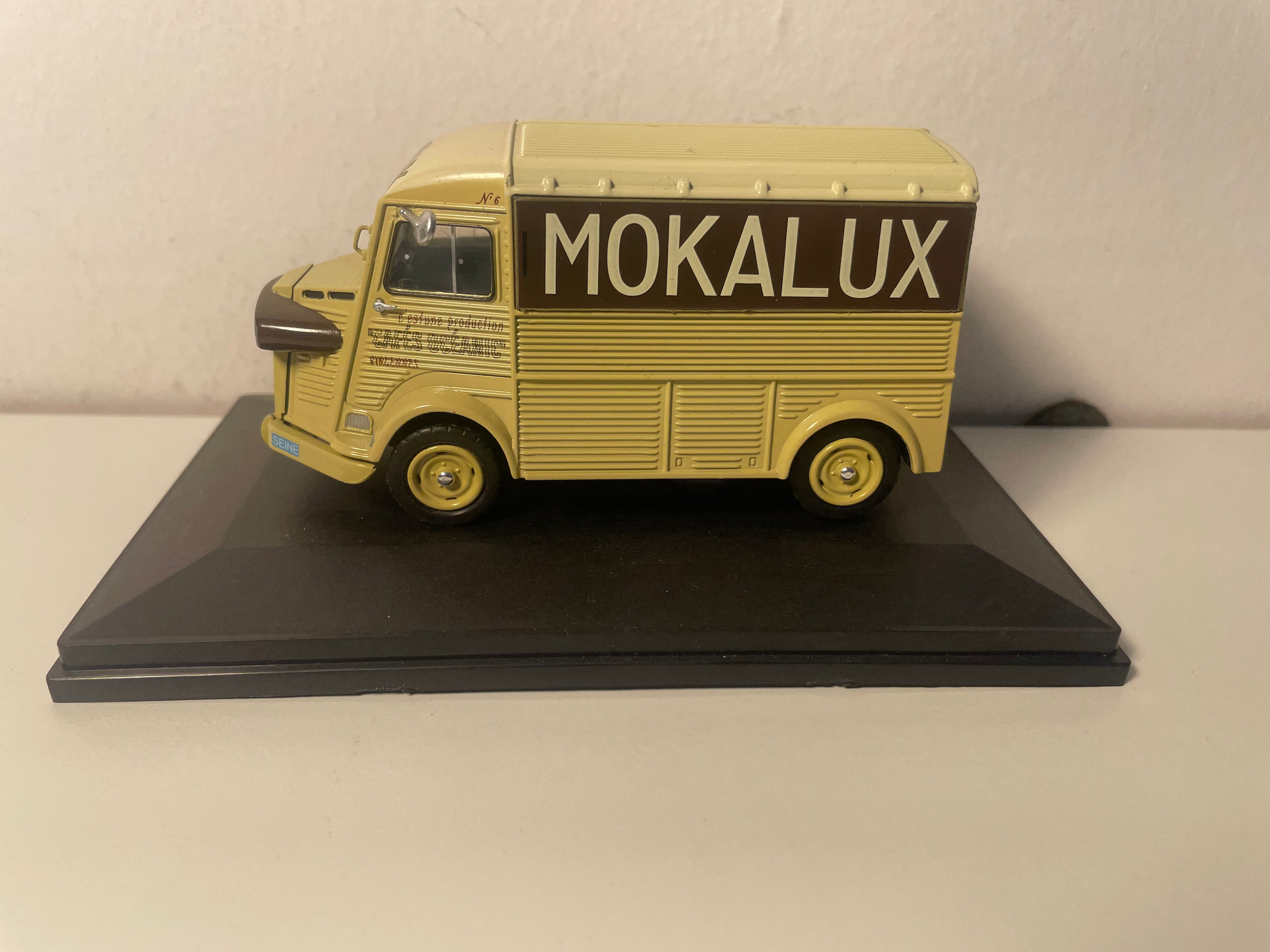 Citroën type H brong aus 1951 - Fourgon Mokalux (Kaffi) (manque e Réckspigel)