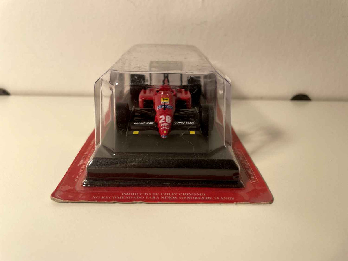 Ferrari F1-87 rout Nummer 28 vun 1987 - Formel 1 - Gerhard Berger
