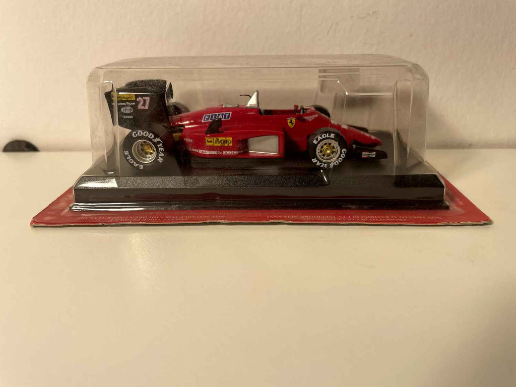 Ferrari 156-85 rout Nummer 27 vu 1985 - Formel 1 (Altaya)