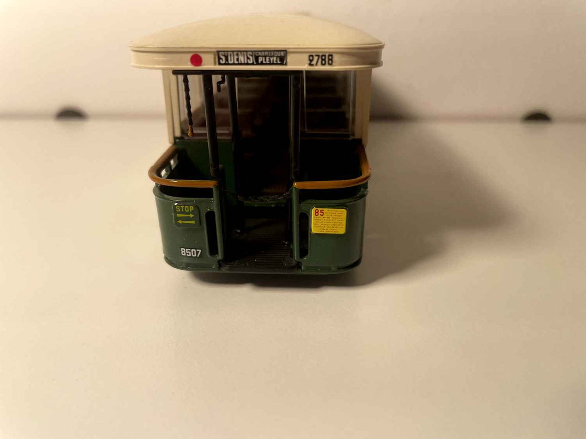Autobus Renault TN 6C (autobus parigino) verde e beige del 1934 - SOLIDO fabbricazione francese