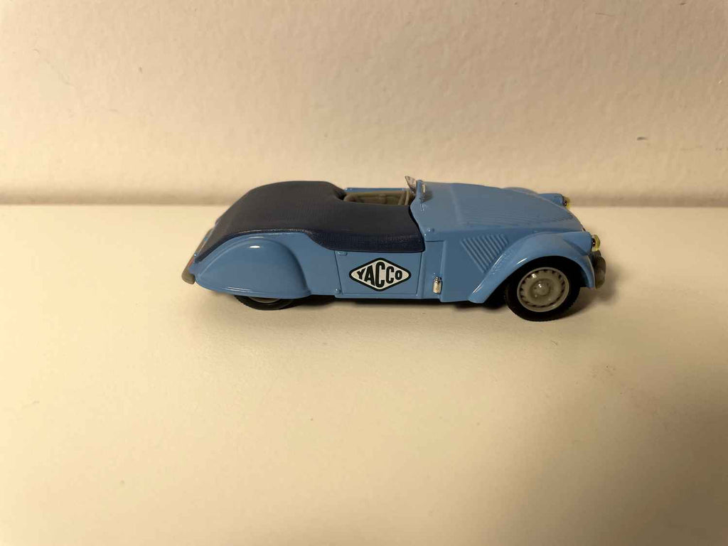 Citroën 2 CV Barbot Spéciale niebieska z 1953 roku z reklamą YACCO - Norev