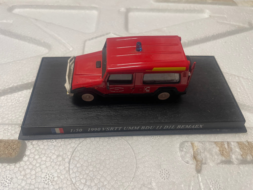 Véhicules de pompiers (lot de 26 véhicules): EN L'ETAT
