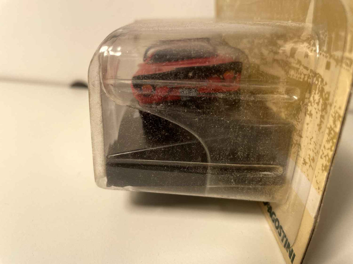 Lancia Stratos HF czerwony z 1974 roku - De Agostini