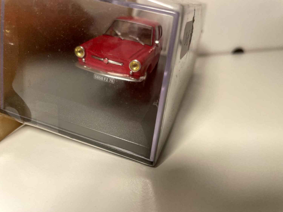 Fiat 850 coupé rosso del 1967