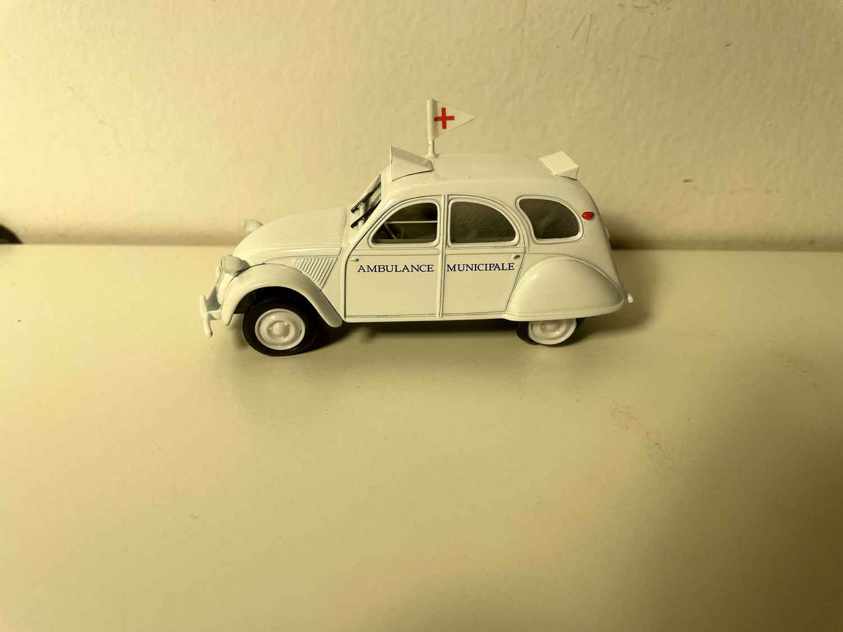 Citroën 2 CV A Weiß - Kommunale Ambulanz - Norev