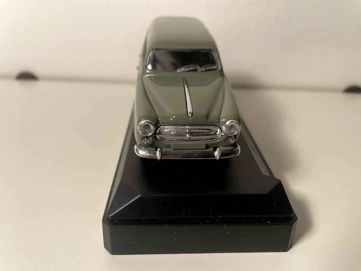 Peugeot 403 station wagon verde scuro (riferimento Solido 4594)