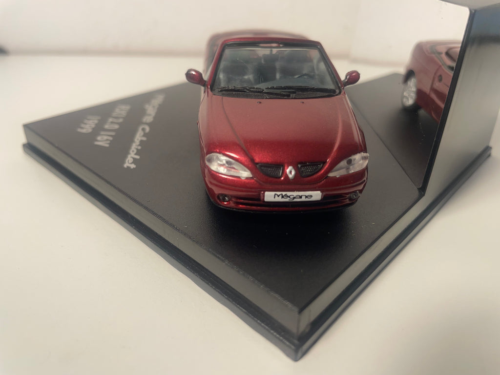 Renault Mégane Cabriolet RXI 2.0 16V bordeaux de 1999 - VITESSE (coffret boite carrée)