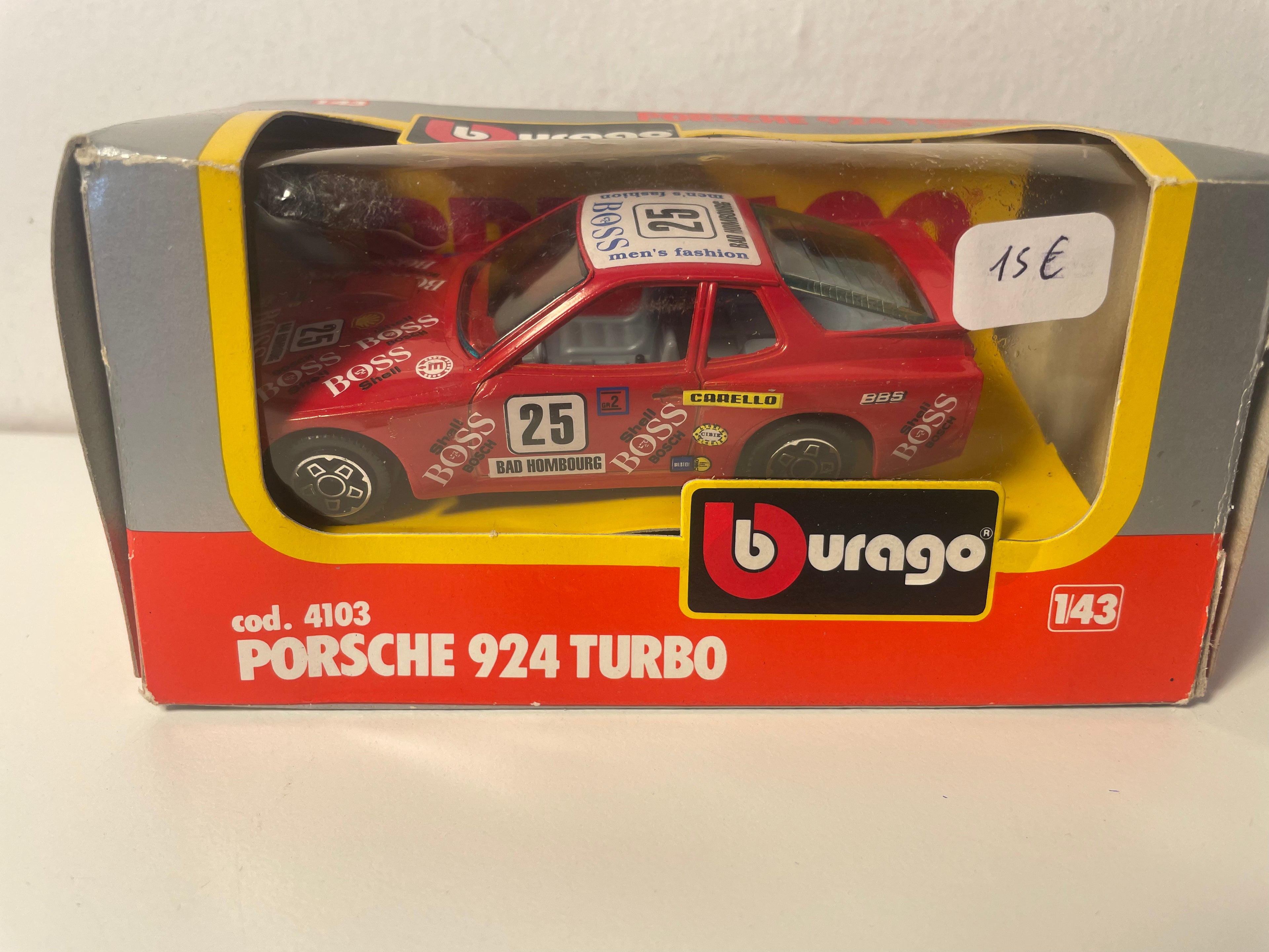 Porsche 924 Turbo Red - BURAGO reference 4103