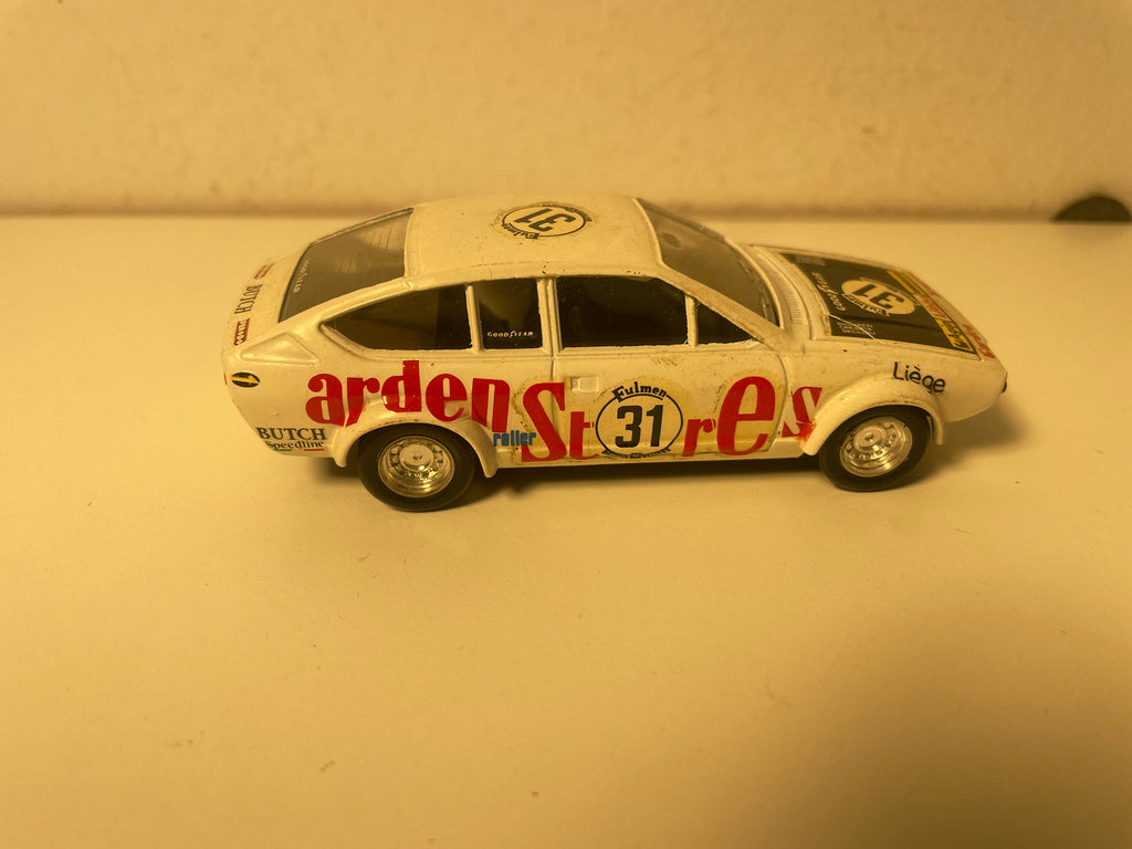 Alfa Roméo Alfetta GTV blanche - SOLIDO (fabrication française)