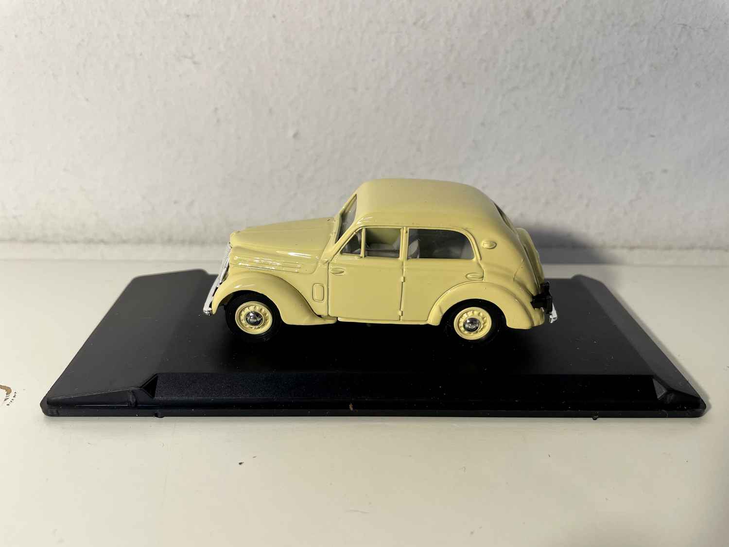 Renault Juvaquatre 1938 pas cher - Rakuten Renault Juvaquatre 1938 pas cher - Rakuten
