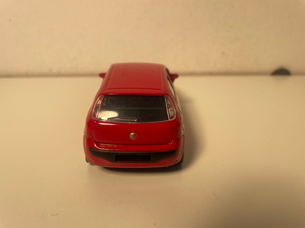 Fiat Punto Evo rojo - NOREV