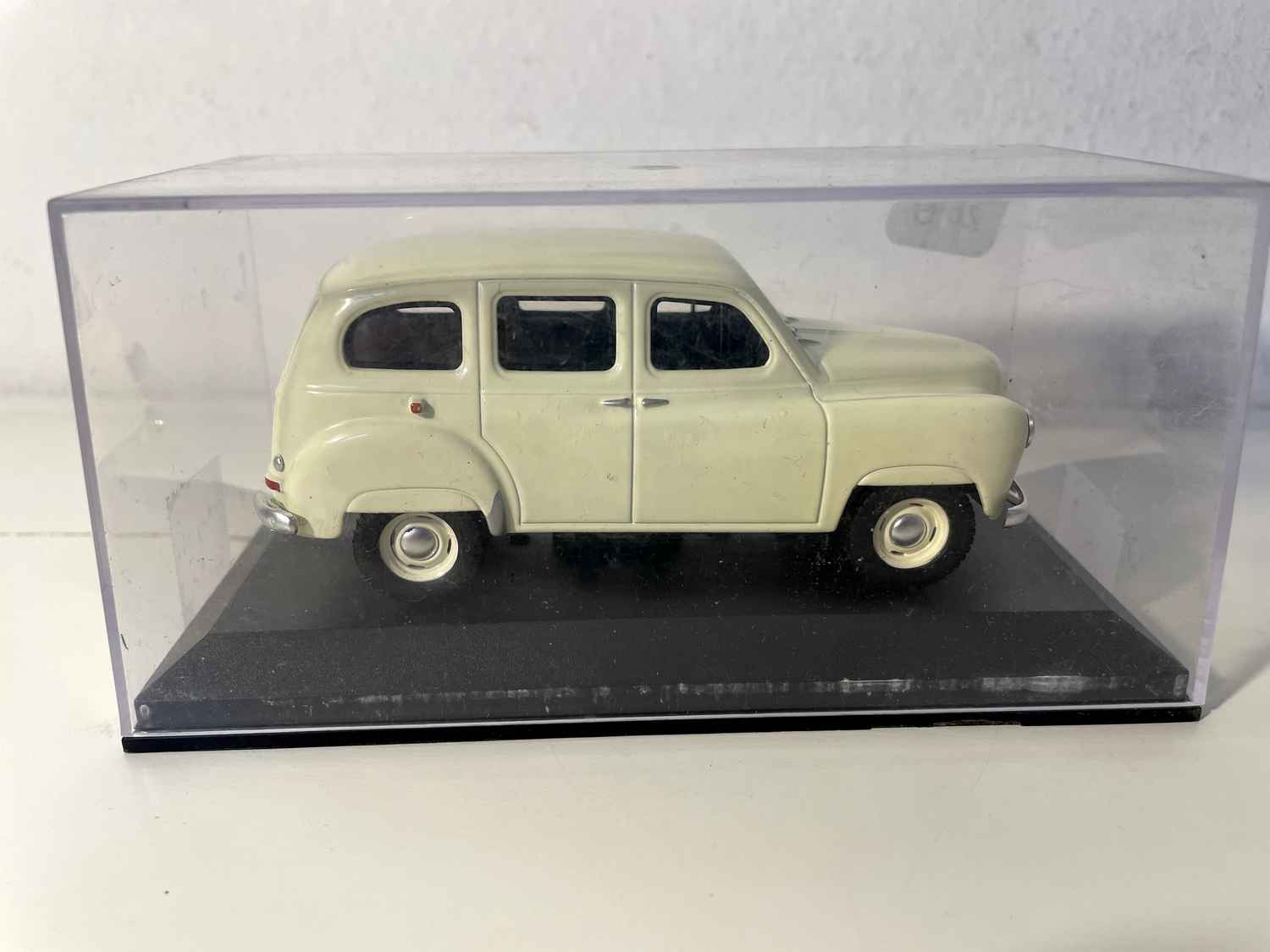Renault Colorale Crema Prairie de 1952