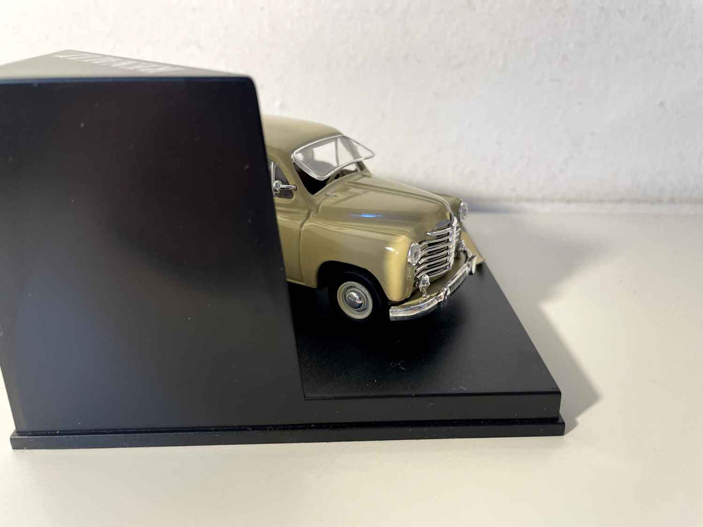 Renault Colorale Savane bege de 1950 (VITESSE referência 067A)