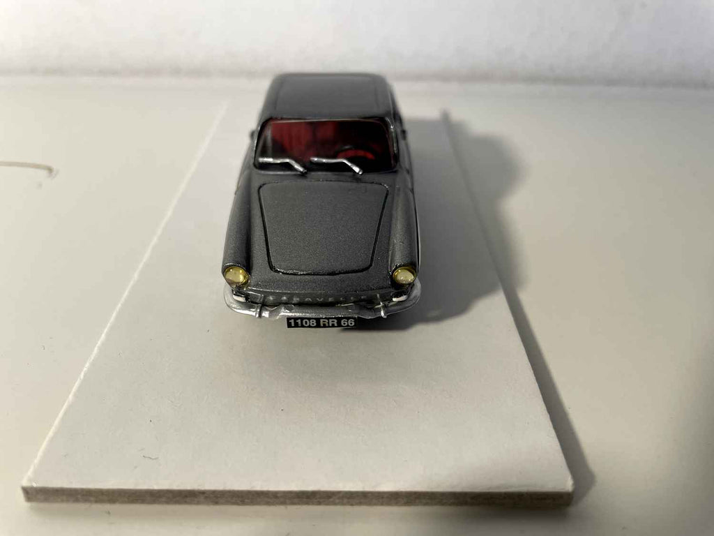 Renault Caravelle gris aus 1966 (MILLESIME)