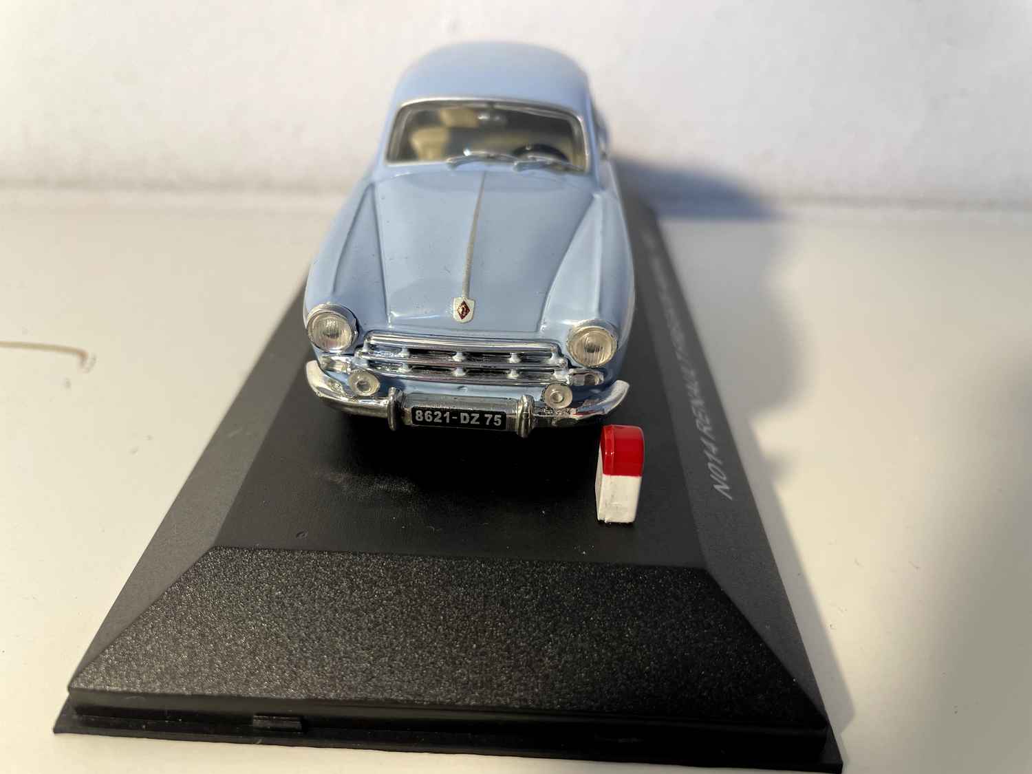 Renault Frégate Amiral azul claro de 1953 (n.º 14)