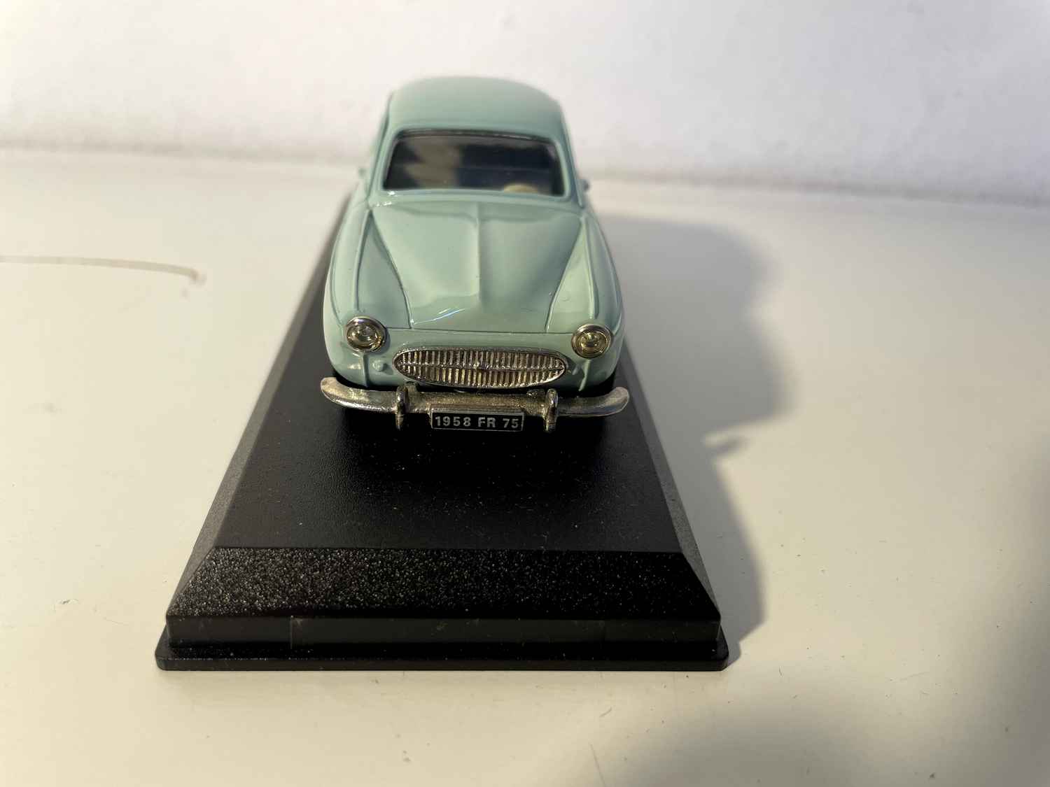 Renault Frégate verde pálido de 1958