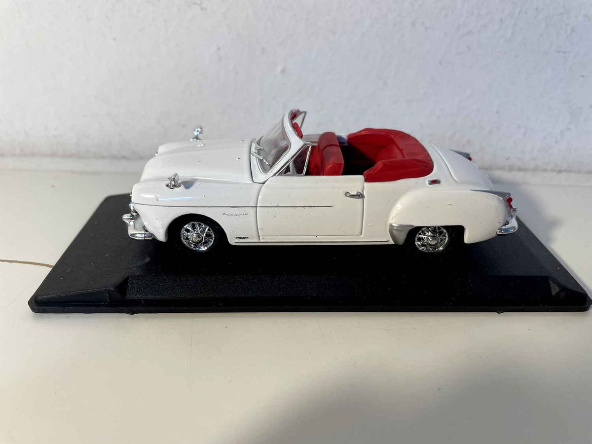 Renault Frégate cabriolet wit - ELIGOR referentie 100946