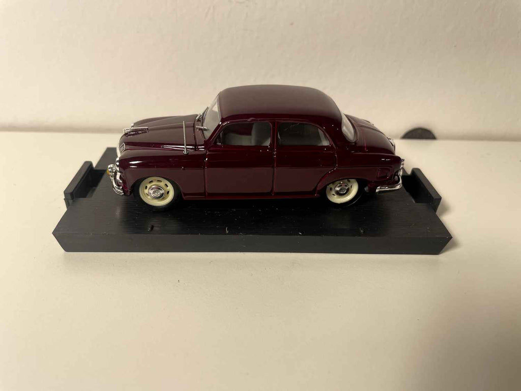 Fiat 1400B Polizia Stradale bordeaux de 1956 - BRUMM référence R307