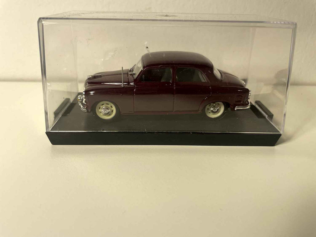 Fiat 1400B Polizia Stradale bordeaux de 1956 - BRUMM référence R307