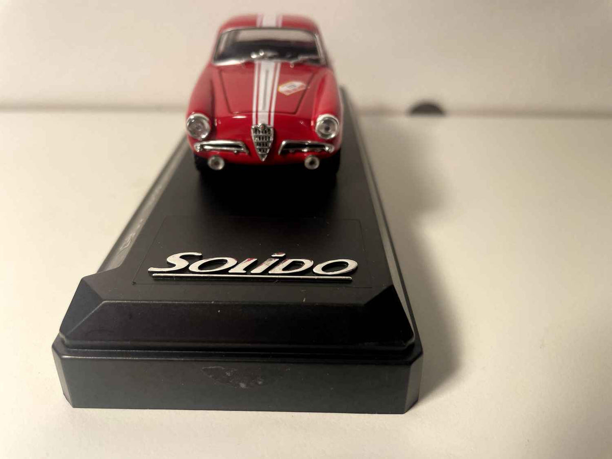 Alfa Roméo Giulietta Sprint rouge numéro 113 de 1957 - Solido référence 4579