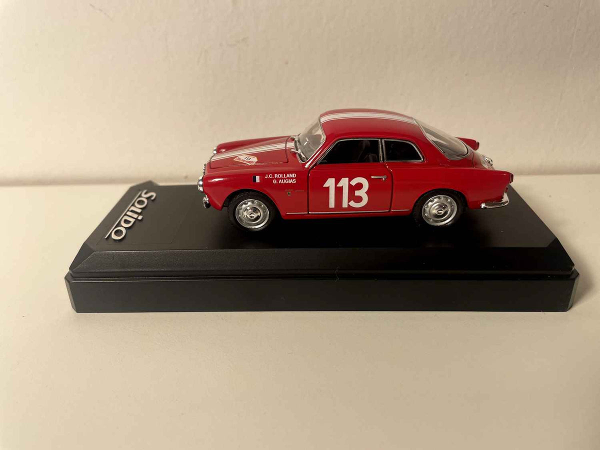 Alfa Roméo Giulietta Sprint rouge numéro 113 de 1957 - Solido référence 4579