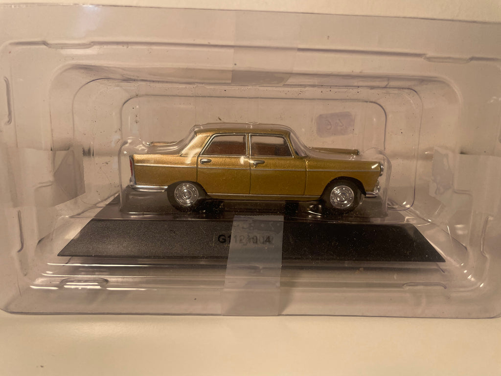 Peugeot 404 marron de 1965 (sous blister)