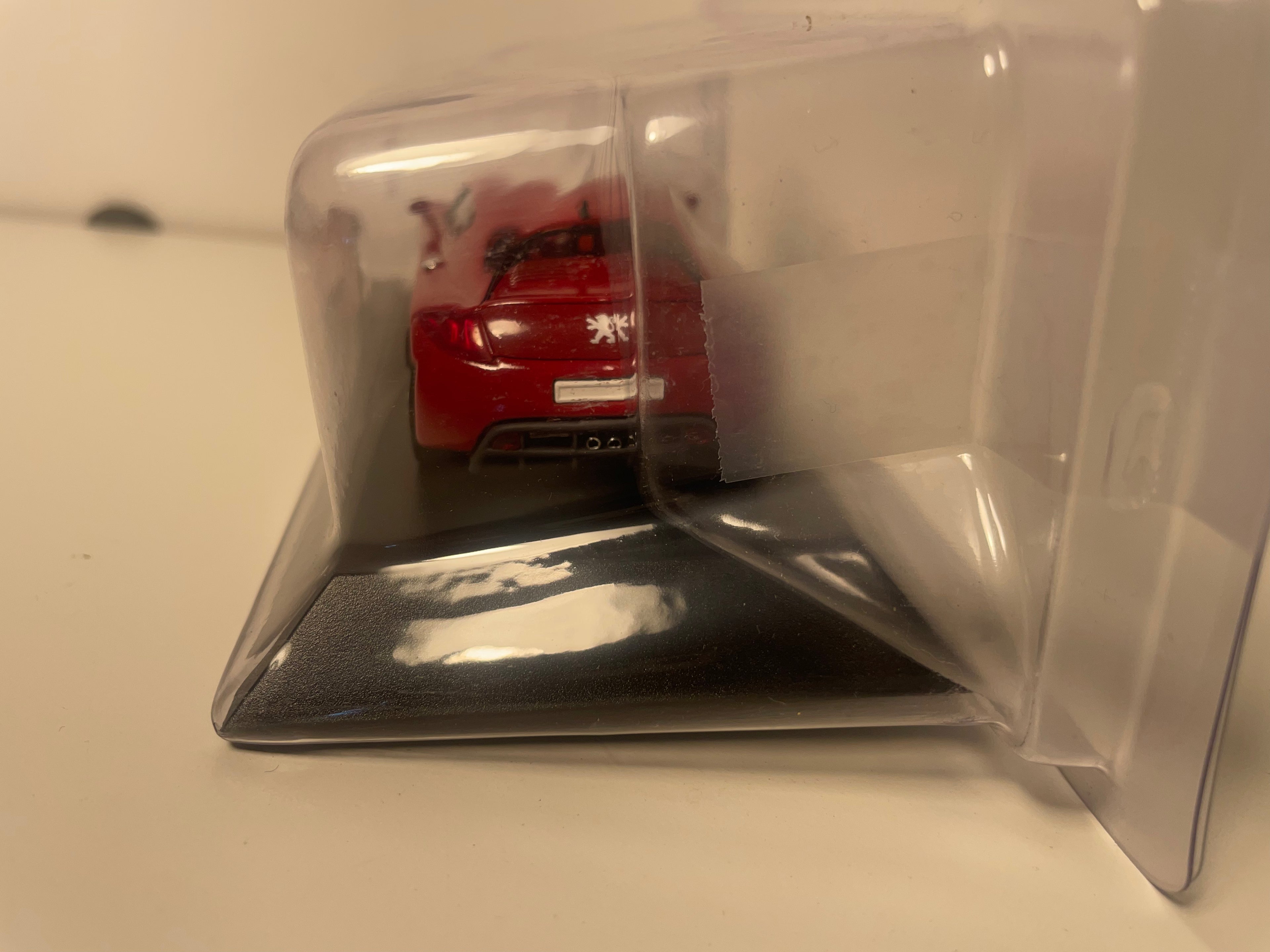 Peugeot RC Carreau - Carro Conceito Vermelho Escuro/Bordô (em Blister)