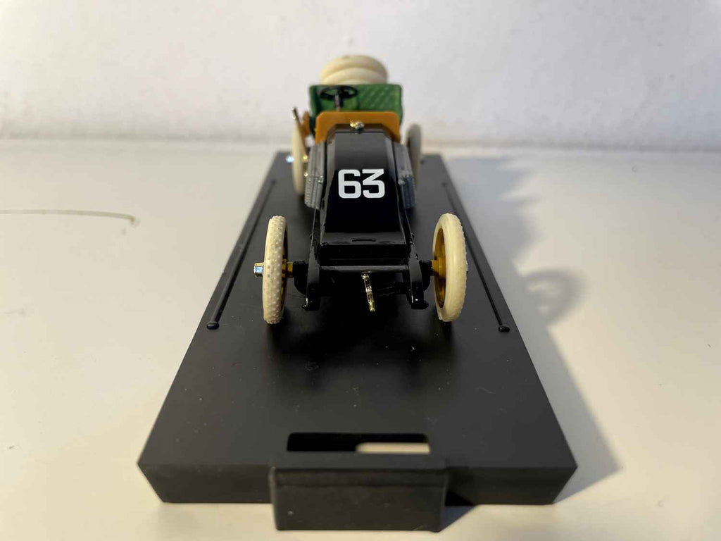 Renault 30HP noire numéro 63 - rallye Paris- Madrid de 1963 - BRUMM référence RO27 (AVEC la boite en carton)