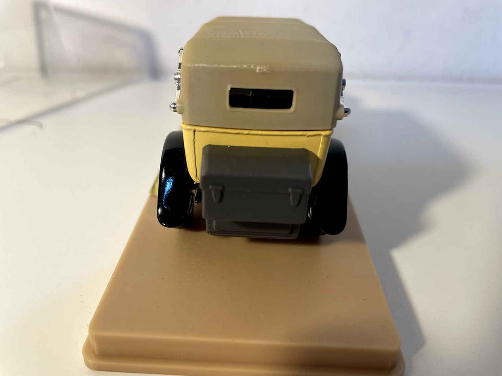 Renault 40 CV Découvrable marron claire de 1926 (Solido)