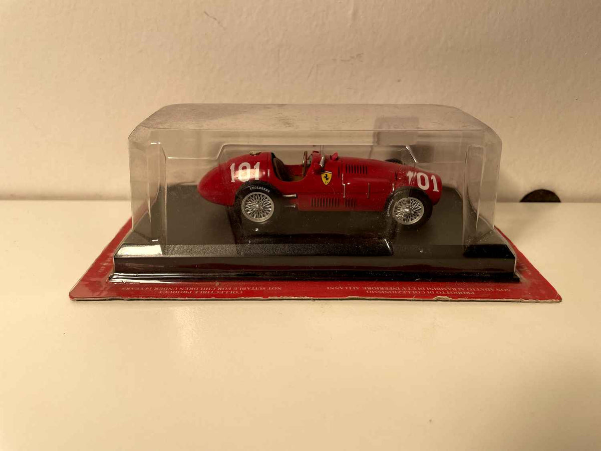 Ferrari 500F2 rood nummer 101 uit 1952 - Formule 1 (Altaya)