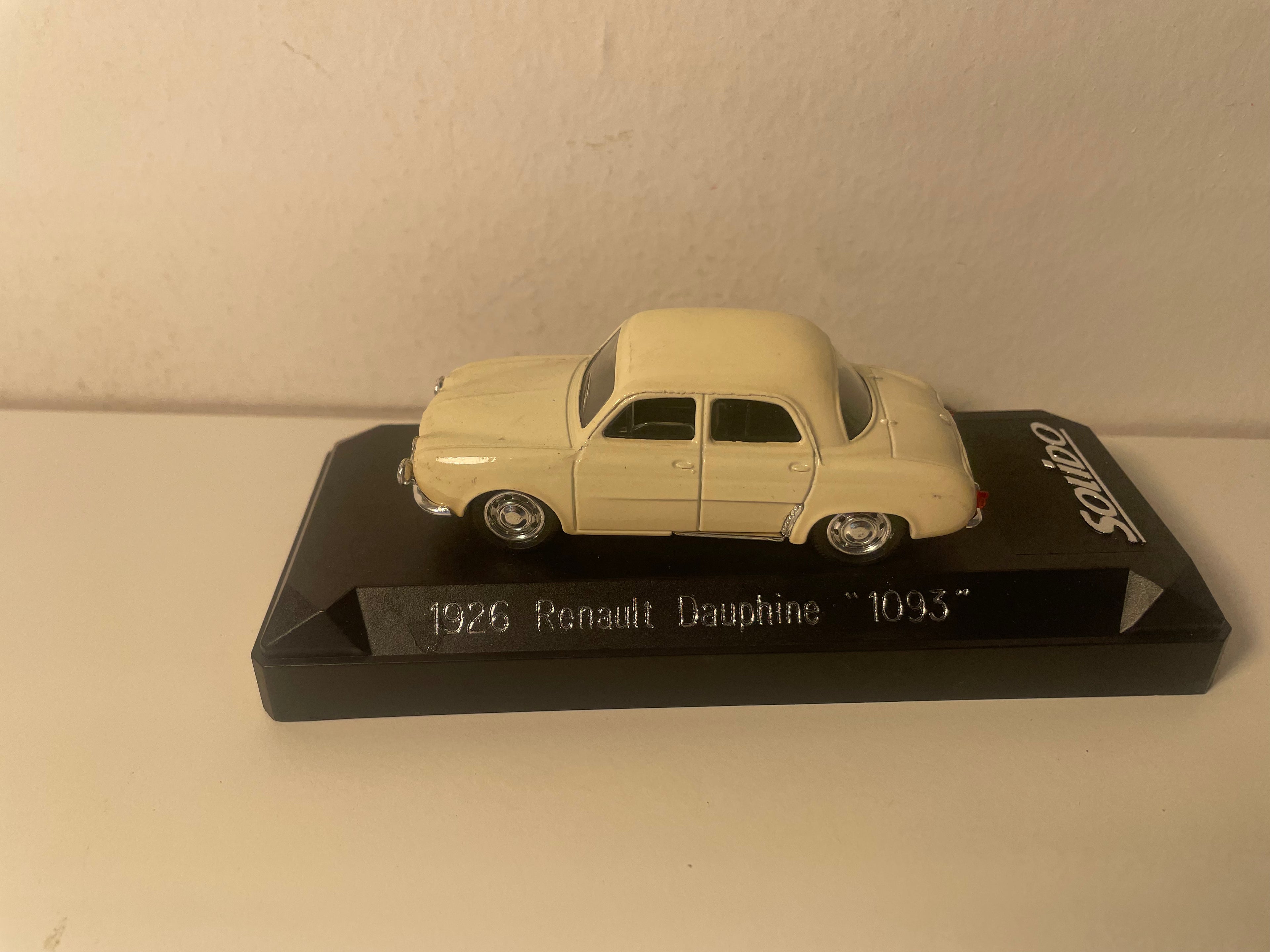 Renault Dauphine "1093" hellbeige - Tour de Corse 1962 (lila Schachtel)