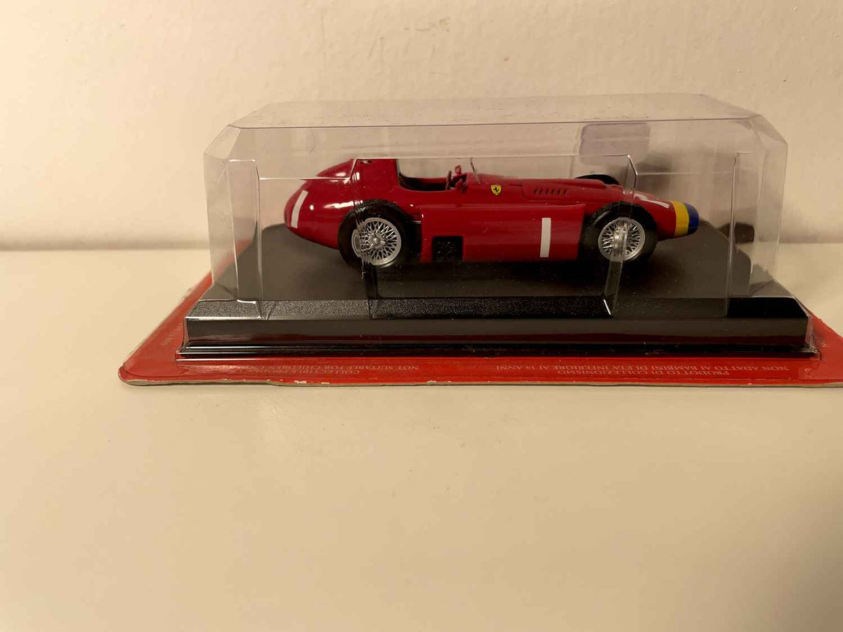 Ferrari D50 rout Nummer 1 aus 1956 - Formel 1 - Juan Manuel Fangio