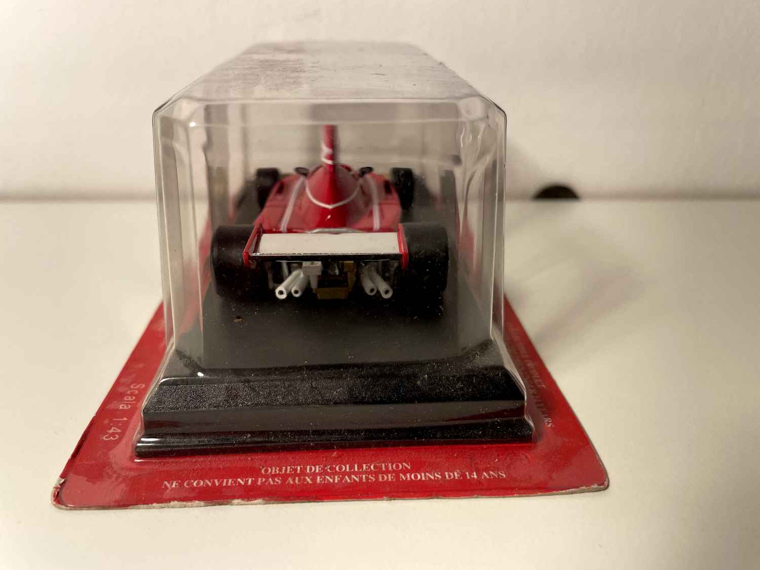 Ferrari 312B3-74 rouge numéro 12 de 1974 - Formule 1 - Niki Lauda (blister)