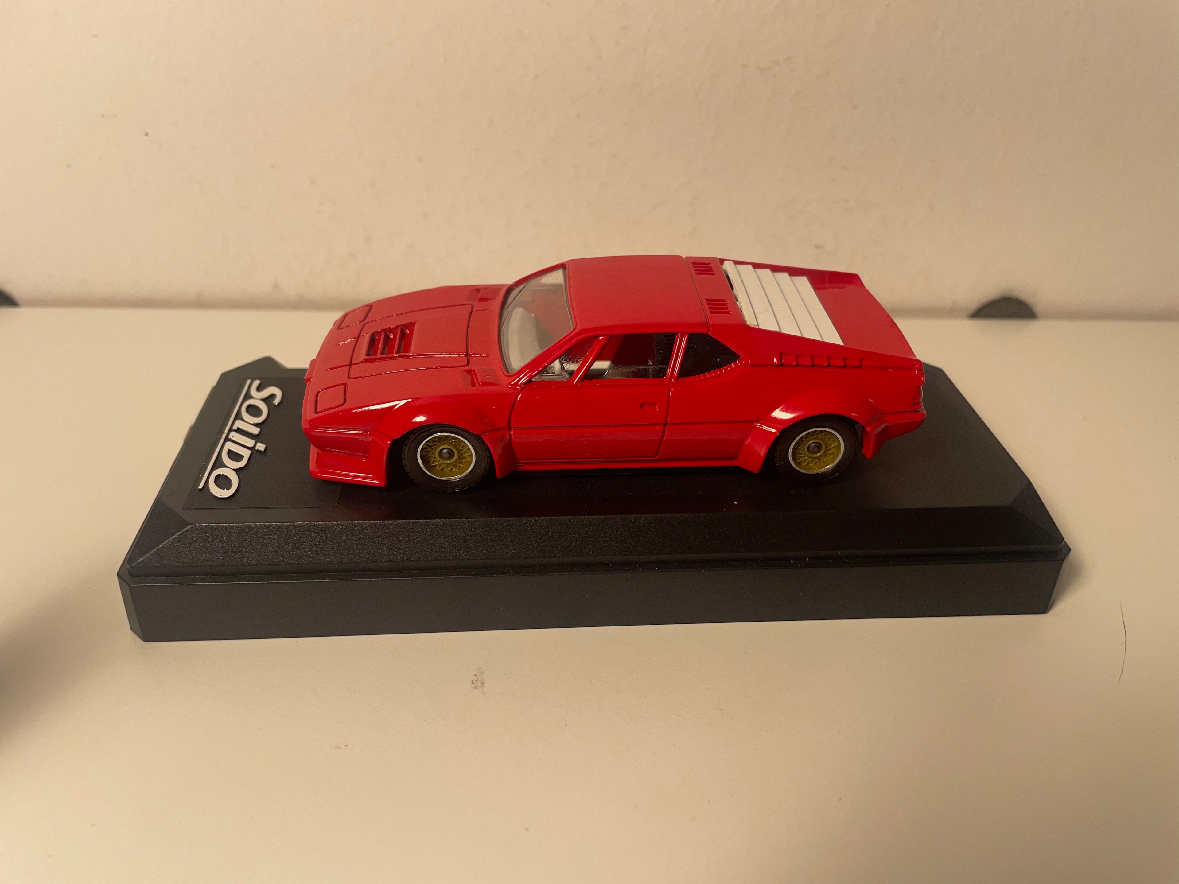 1979 BMW M1 Rood - Solido Referentie 1812