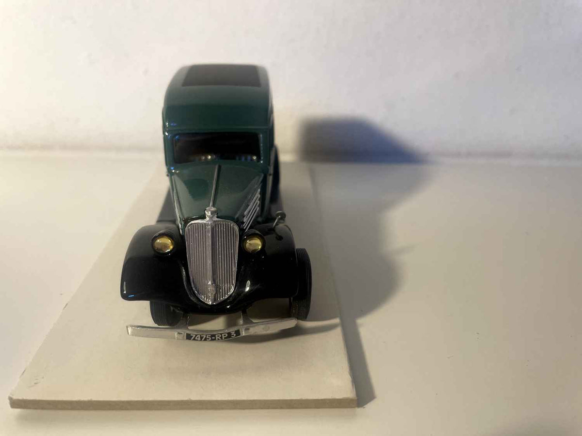 Renault 800 Kg verte (MINIROUTE référence 61)