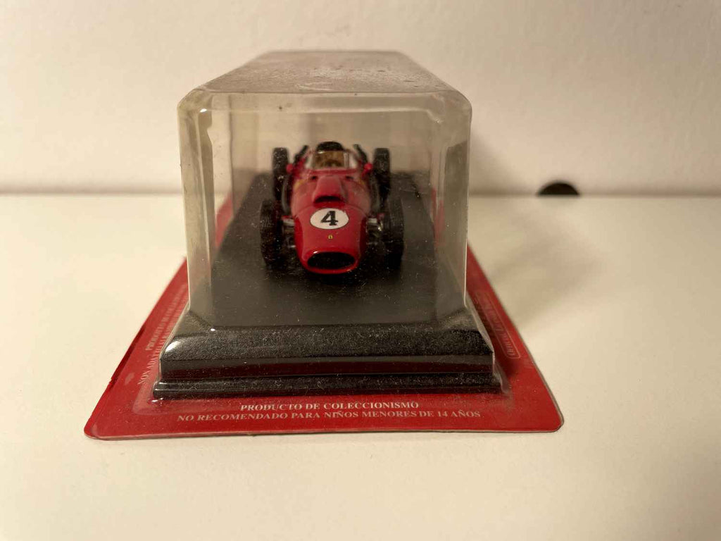 Ferrari F246 vermelho número 4 - Fórmula 1 (Altaya)