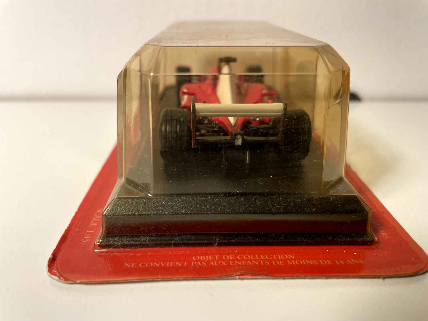 Ferrari F2003-GA czerwony numer 1 z 2003 roku - Formuła 1 (Altaya)
