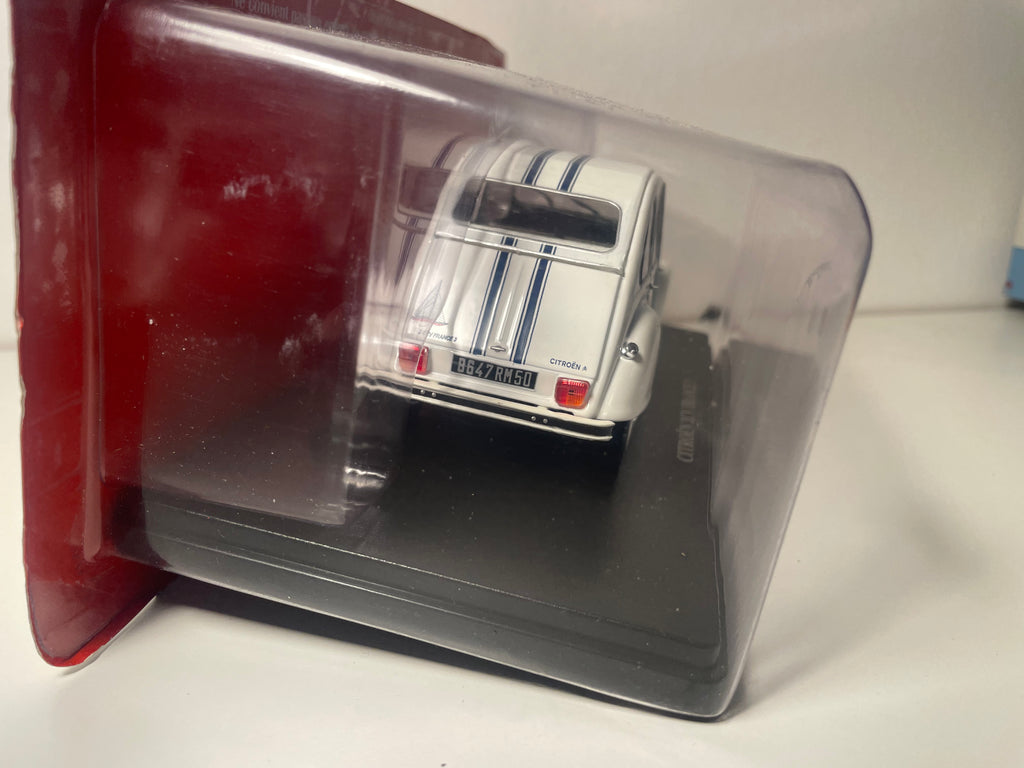 Citroën 2 CV FRANCE 3 bianca con ghirigori blu (scala: 1/24)
