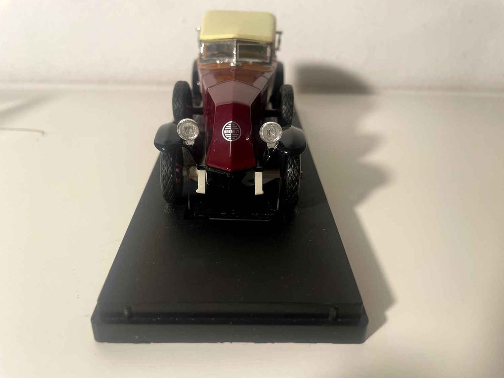 Renault 40 CV Torpédo bordeaux e tetto crema del 1923 (RIO)