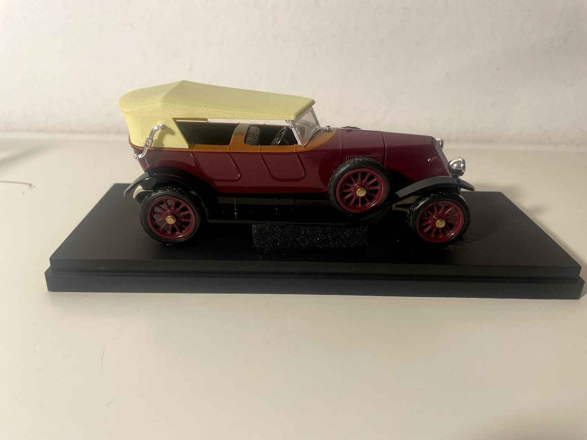 Renault 40 CV Torpédo bordeaux e tetto crema del 1923 (RIO)