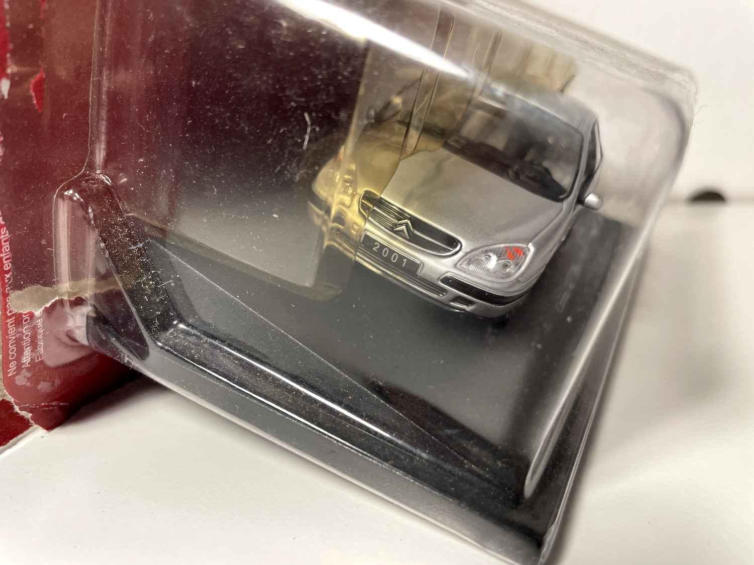 Citroën C5 grijs uit 2001 (blister)