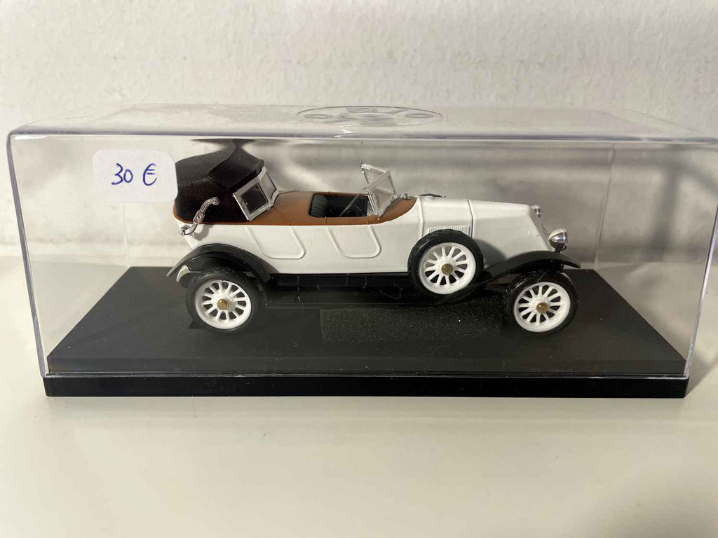 Renault Torpédo Sport 40 CV Branco de 1923 (RIO referência 53)