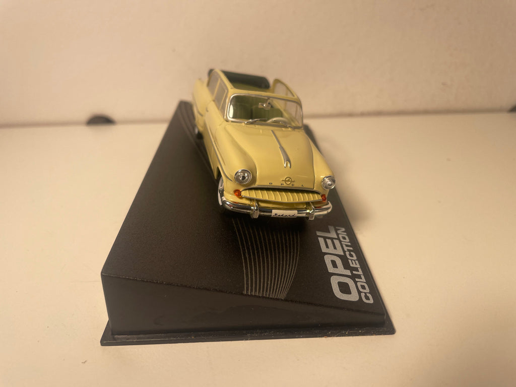 Opel Olympia Rekord Cabrio-Limousine beige - 1954-1956