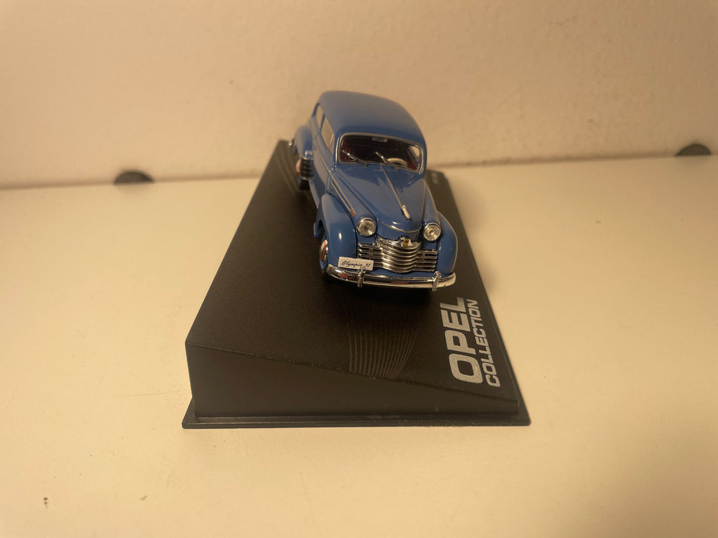 Opel Olympia niebieska - 1951-1953