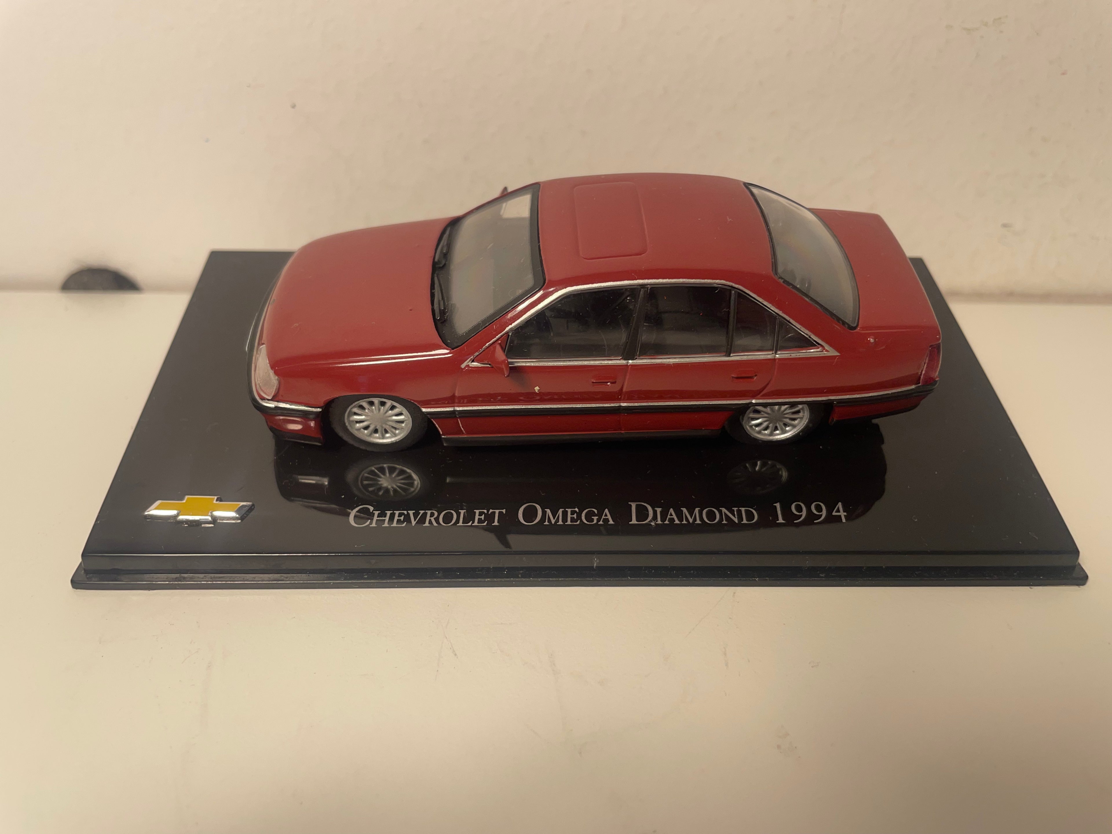 Chevrolet Omega Diamond bordeaux del 1994